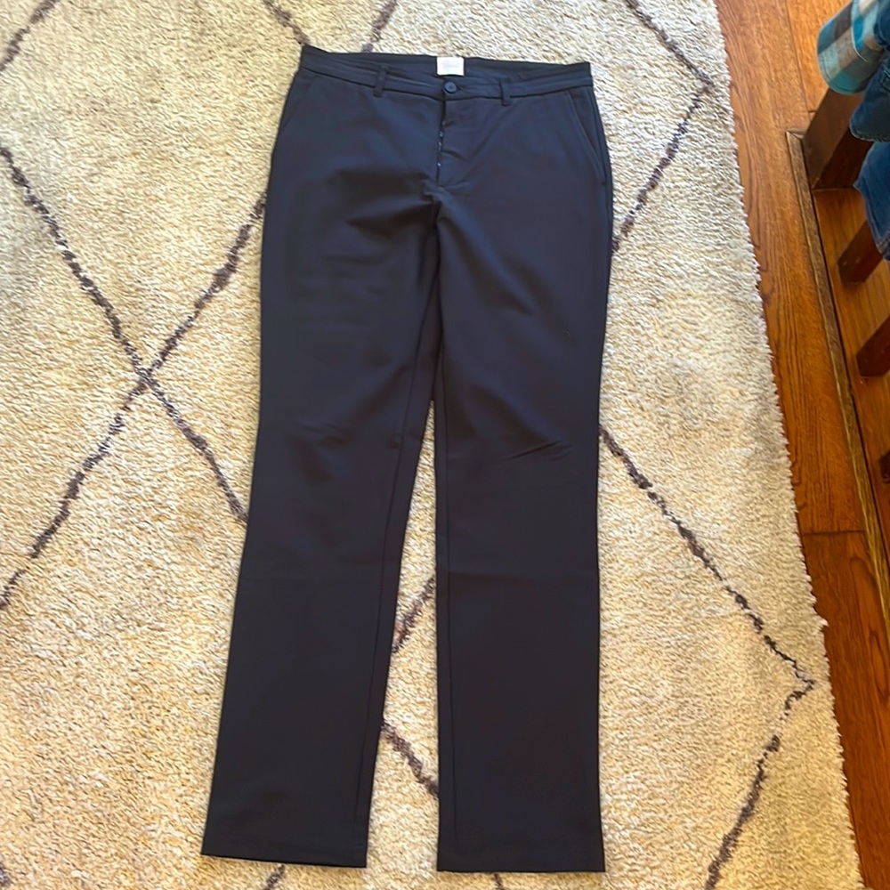 Men’s Proof dress pant, navy, 33 x 34 condition, stretch sport fabric